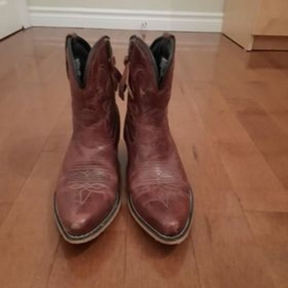 Brown western boots